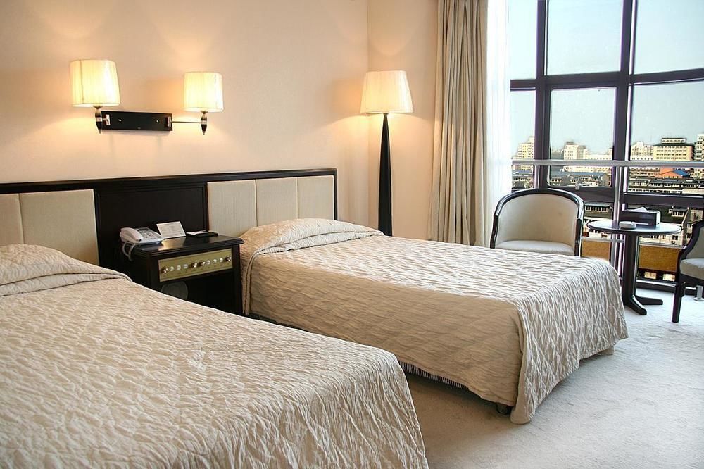 Qinglan Plaza Hotel Beijing Exterior photo